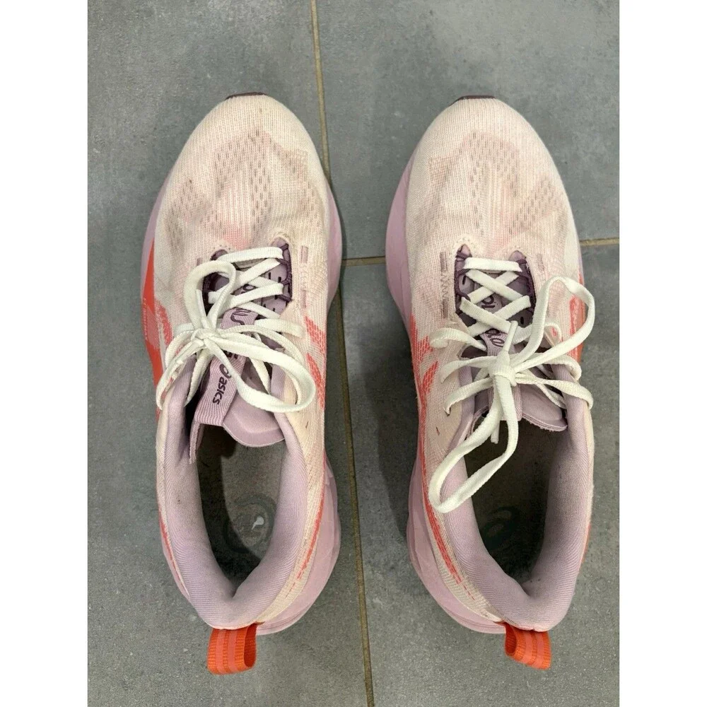 Asics Novablast 5 Women’s Size 9 US 1012B765 Coral Reef Pink Running Shoes
